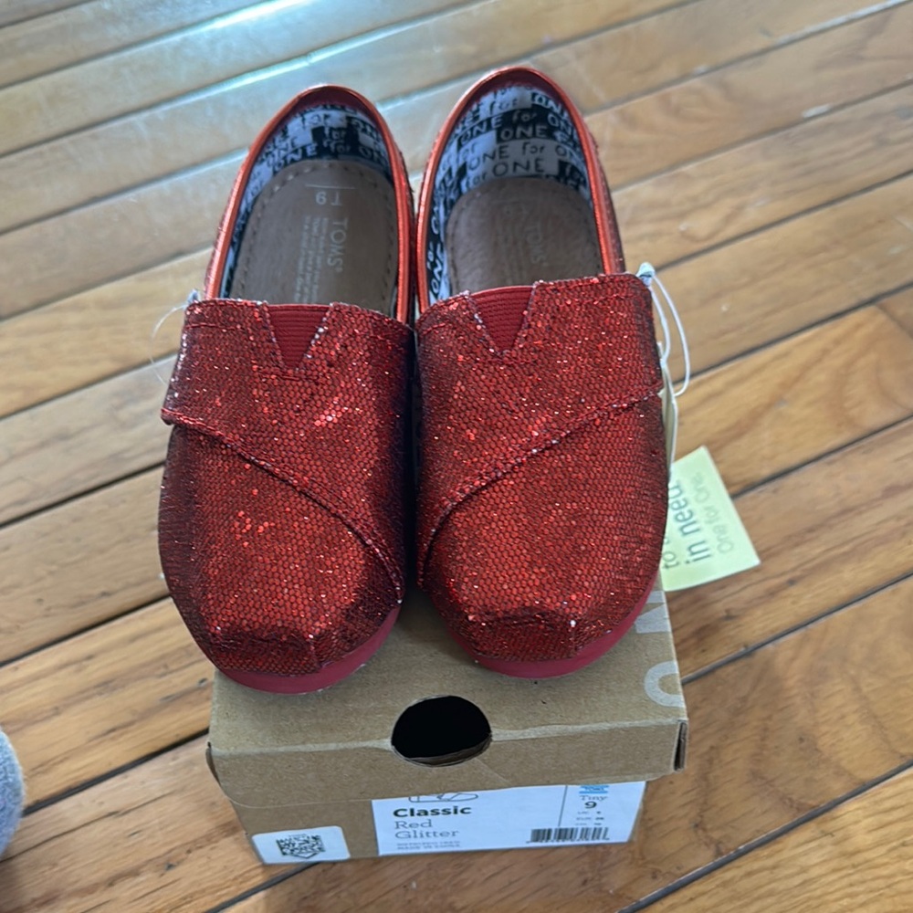 TOMS Kids Classic Glitter Red Shoes